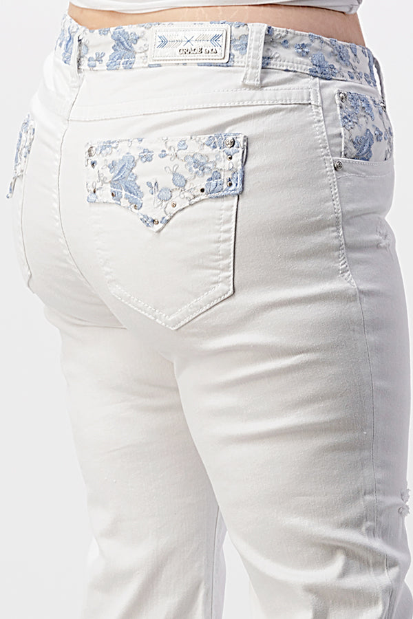 Floral White Blue  Embroidery  Plus Size White Capri Jeans | PC-81606WT